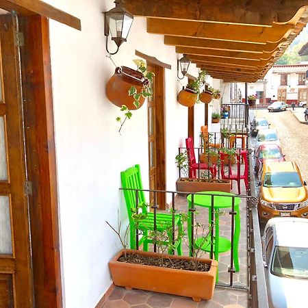 Hotel Valle Bonito, バジェ・デ・ブラボ エクステリア 写真