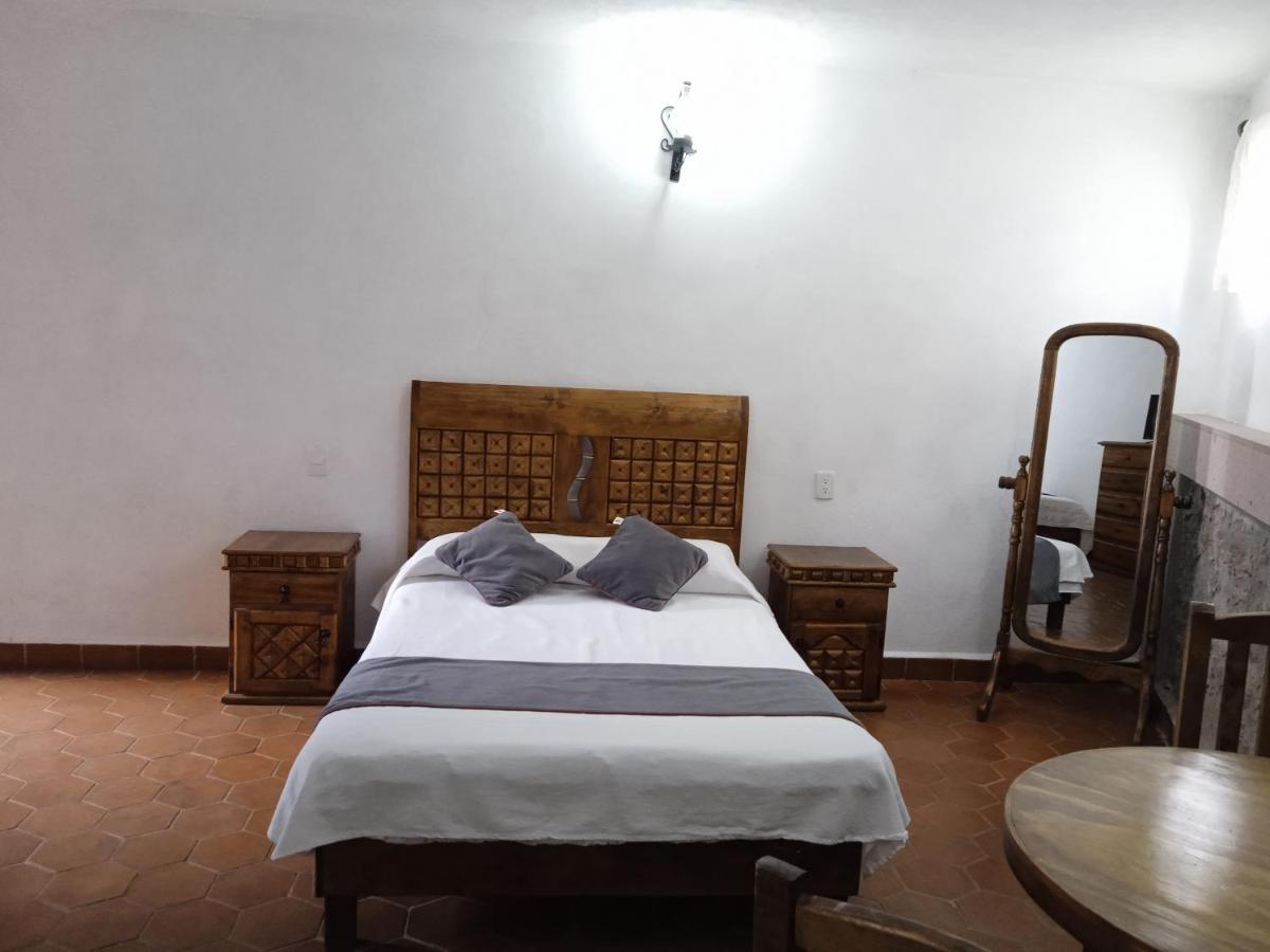 Hotel Valle Bonito, バジェ・デ・ブラボ エクステリア 写真