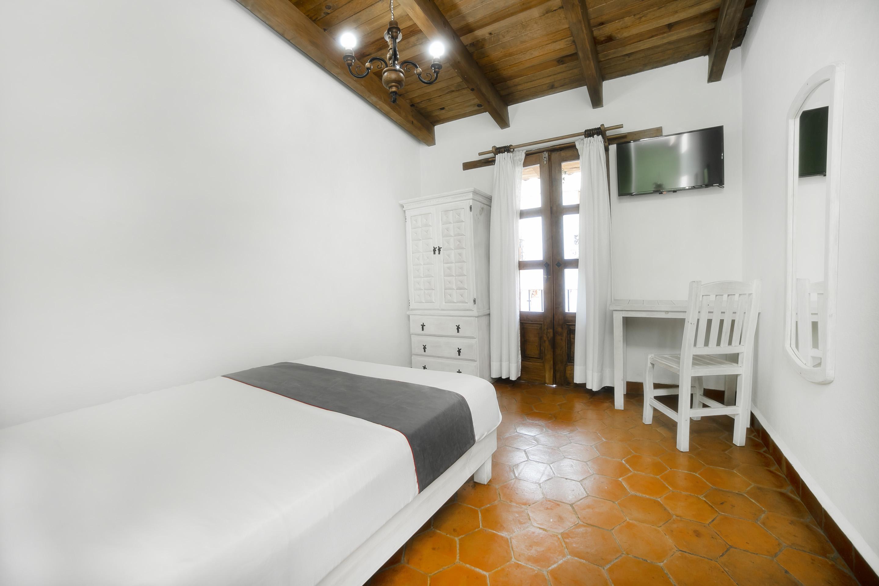 Hotel Valle Bonito, バジェ・デ・ブラボ エクステリア 写真